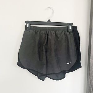 Nike black shorts size extra large girls